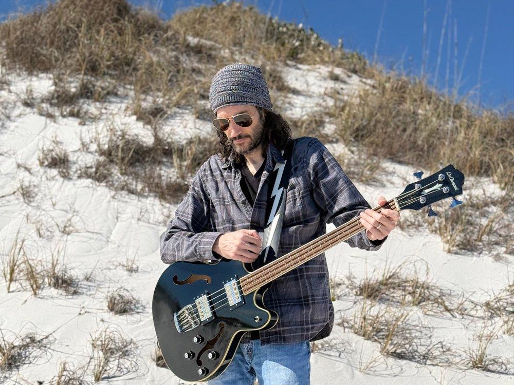 Greg Mihaly
