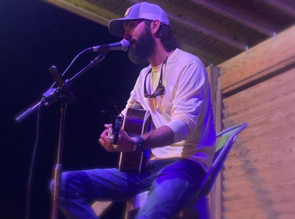 Hunter Wall - image/jpeg