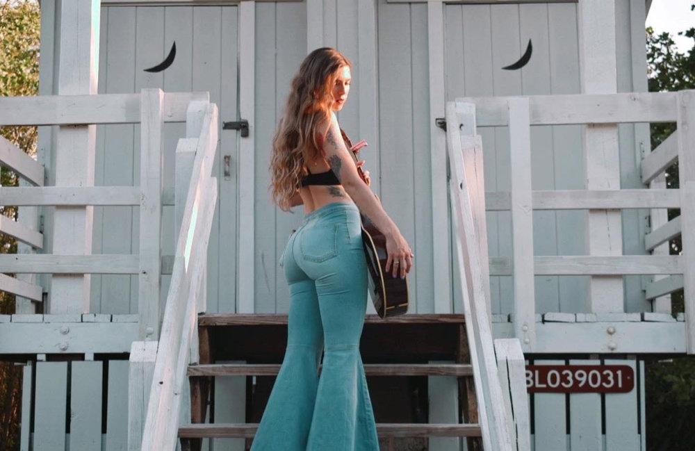 Tess Henry
